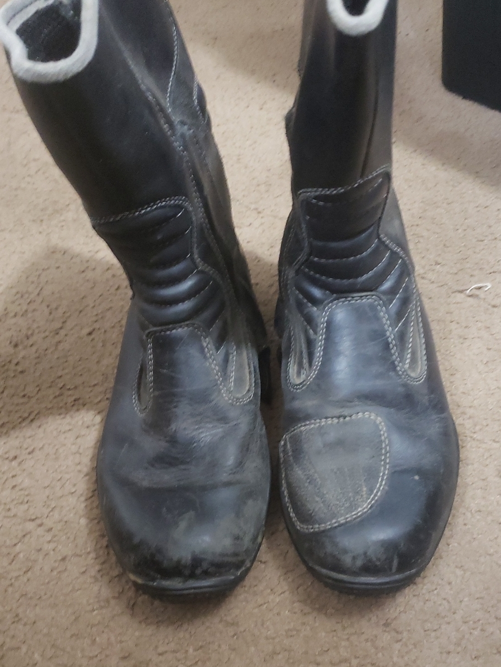 Black Leather Mid-Calf Riding Boots